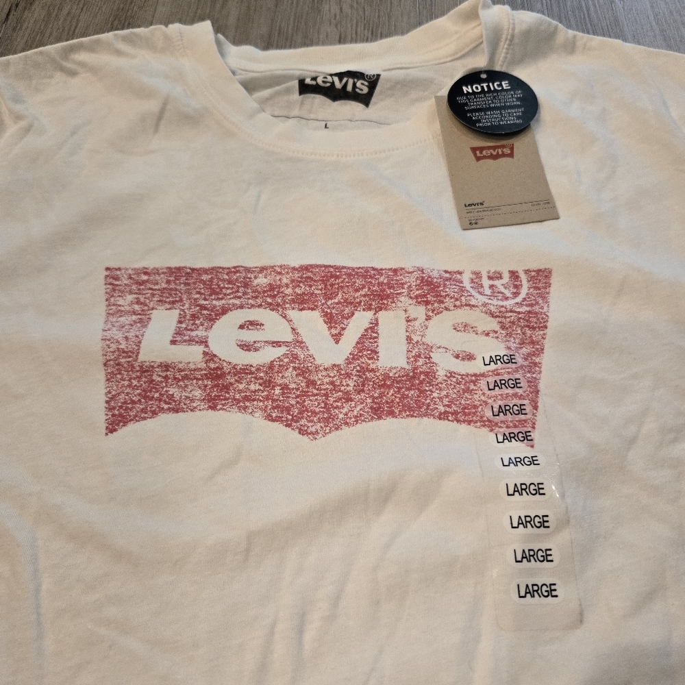 Levi's Mens Batwing Logo Cotton Graphic Tee Shirt NWT Size Large - Picture 2 of 3